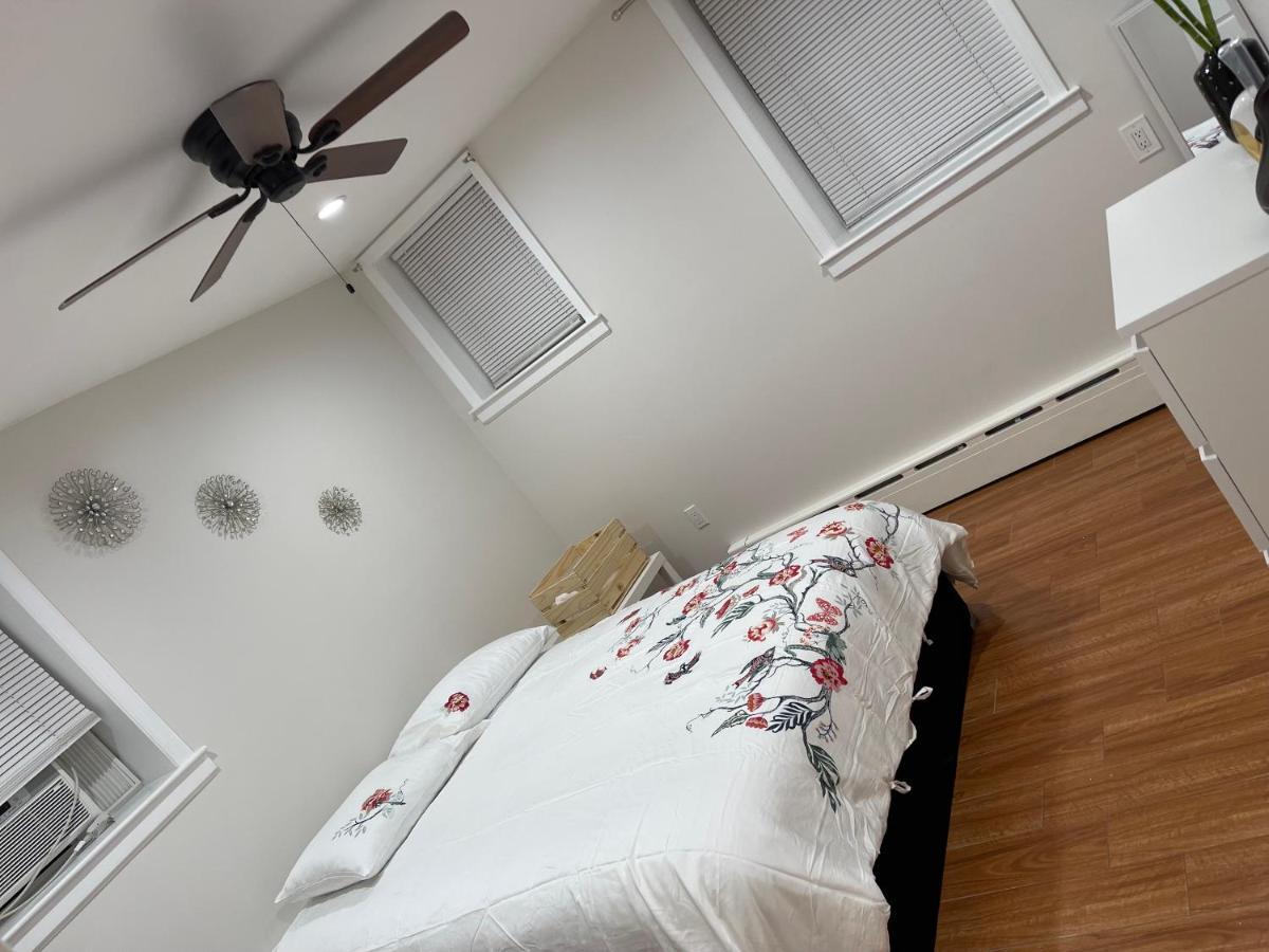 Lovely And Comfort 10 Min Lga,20 Min Manhattan Hospedagem domiciliar Nova York